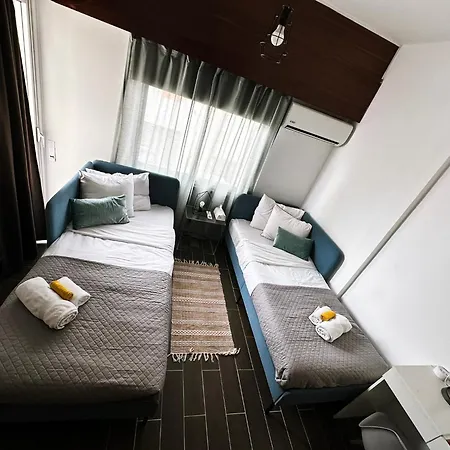 Youthfull Escape In * Nicosia