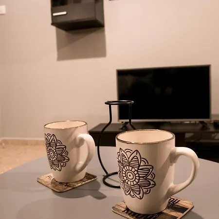 Youthfull Escape In Apartment *