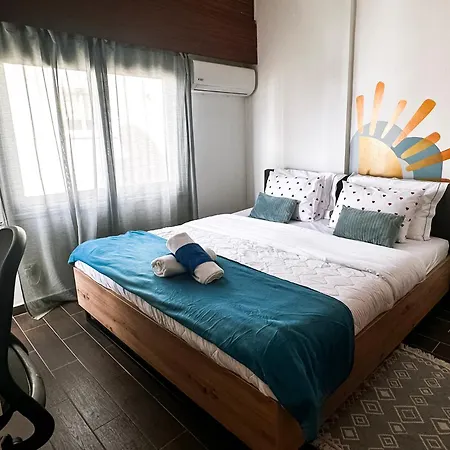 Youthfull Escape In * Nicosia